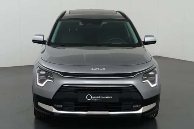 Kia Niro (2022) thumbnail 3
