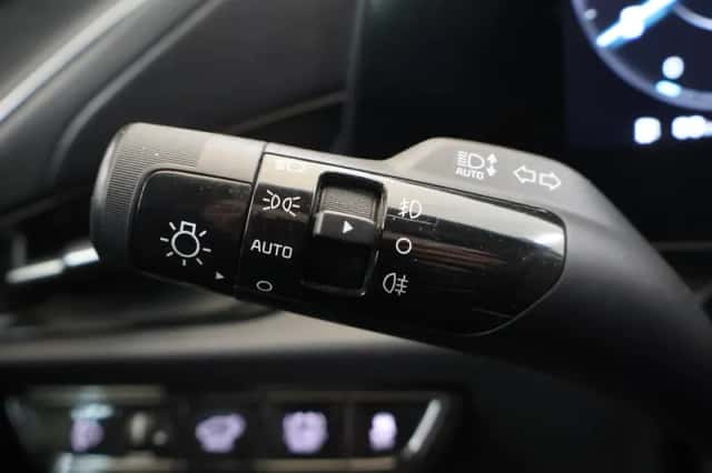 Kia Niro (2022) thumbnail 32