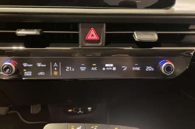 Kia EV6 (2025) thumbnail 24