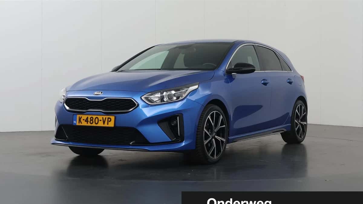 Kia Ceed (2021) — foto 1