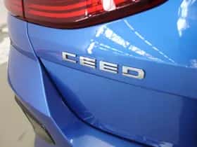 Kia Ceed (2021) thumbnail 36