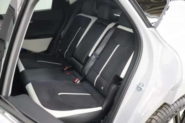 Kia EV6 (2026) thumbnail 11