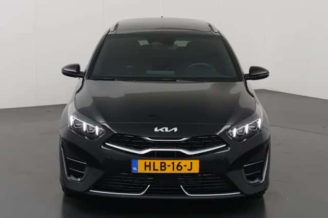 Kia Ceed Sportswagon (2025) thumbnail 3