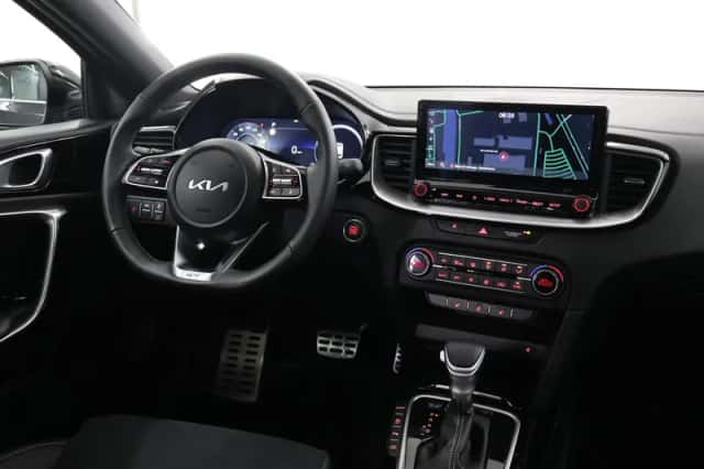 Kia Ceed Sportswagon (2025) thumbnail 9
