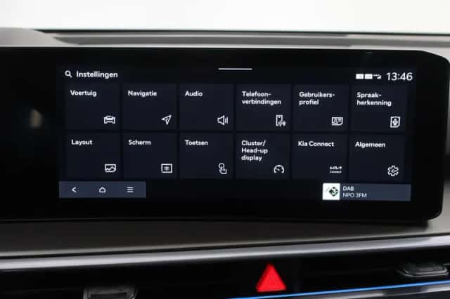 Kia Sorento (2025) thumbnail 16