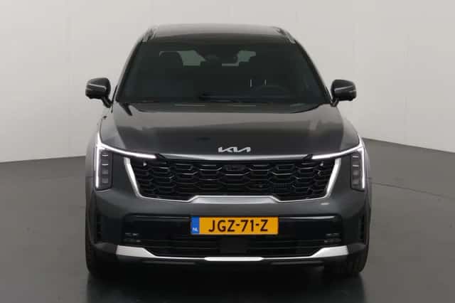 Kia Sorento (2025) thumbnail 3