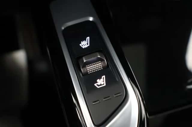 Kia Sorento (2025) thumbnail 24