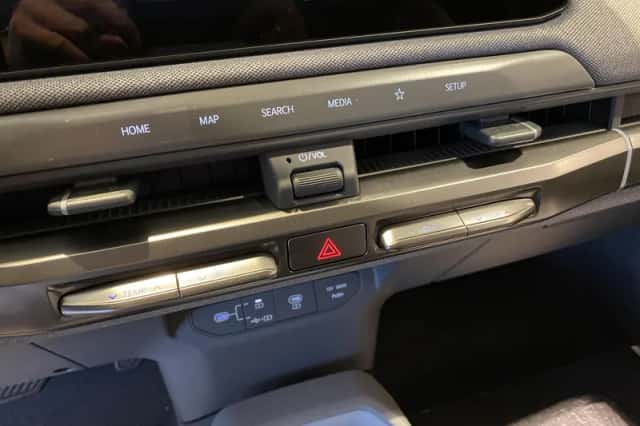 Kia EV3 (2025) thumbnail 18