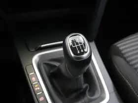 Kia Ceed (2024) thumbnail 20