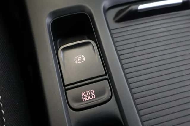 Kia Ceed (2024) thumbnail 24