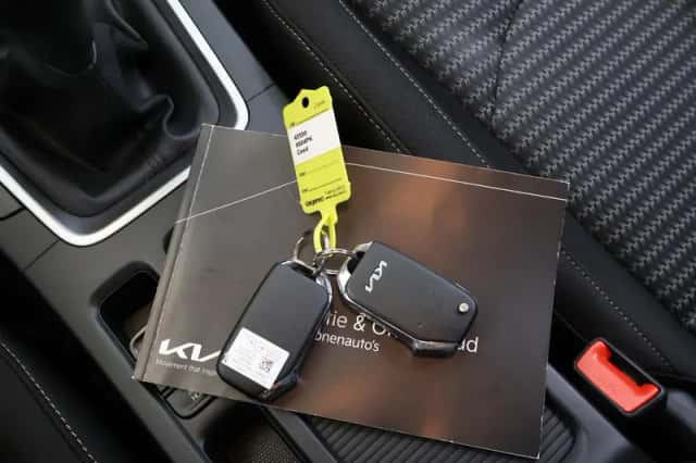 Kia Ceed (2024) thumbnail 25