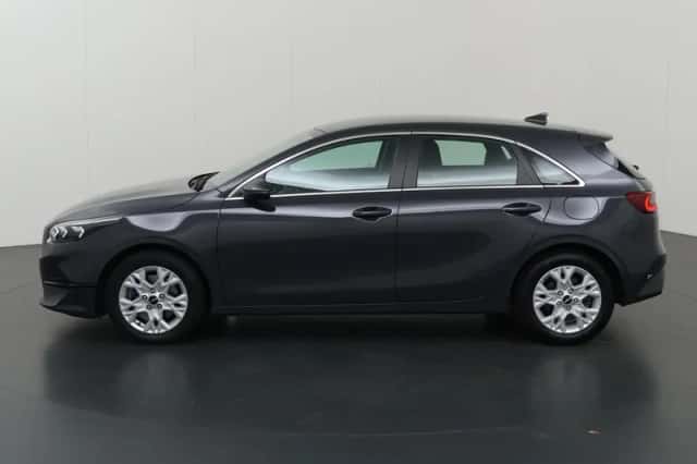 Kia Ceed (2024) thumbnail 5