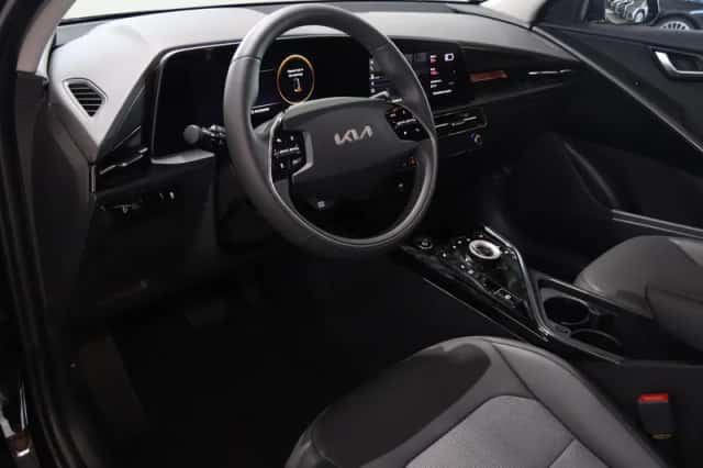 Kia Niro EV (2025) thumbnail 11