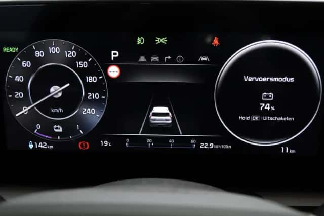Kia Niro EV (2025) thumbnail 18