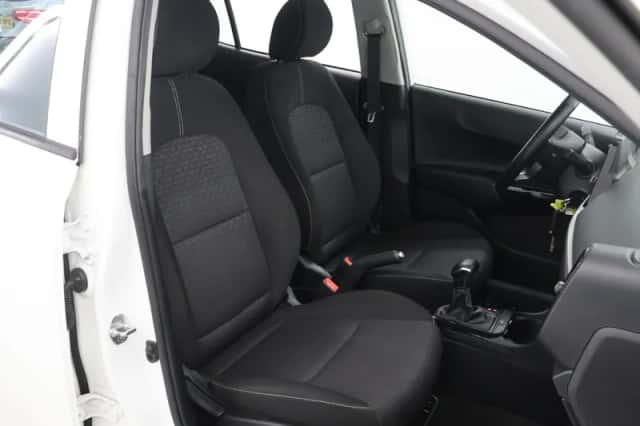Kia Picanto (2020) thumbnail 11
