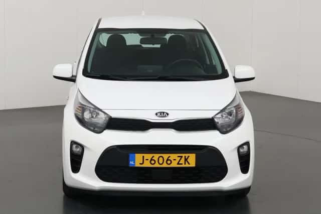 Kia Picanto (2020) thumbnail 3