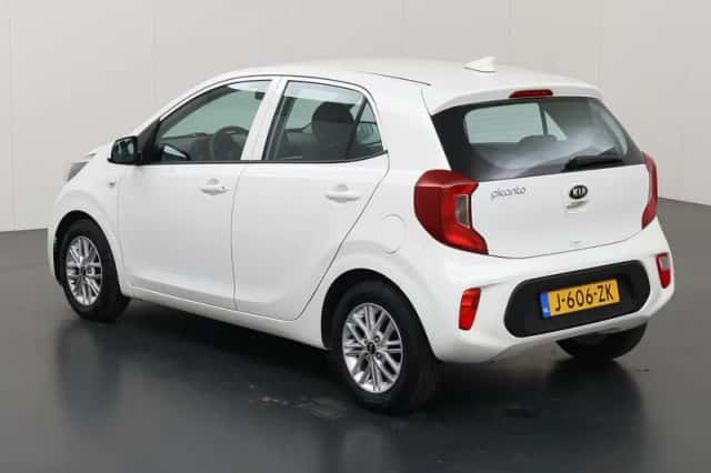 Kia Picanto (2020) thumbnail 22
