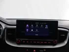 Kia Ceed (2024) thumbnail 16