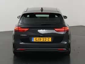 Kia Ceed (2024) thumbnail 4