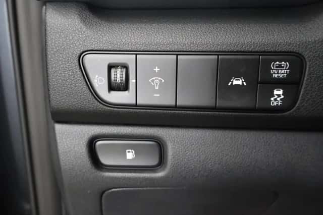 Kia Niro (2021) thumbnail 32