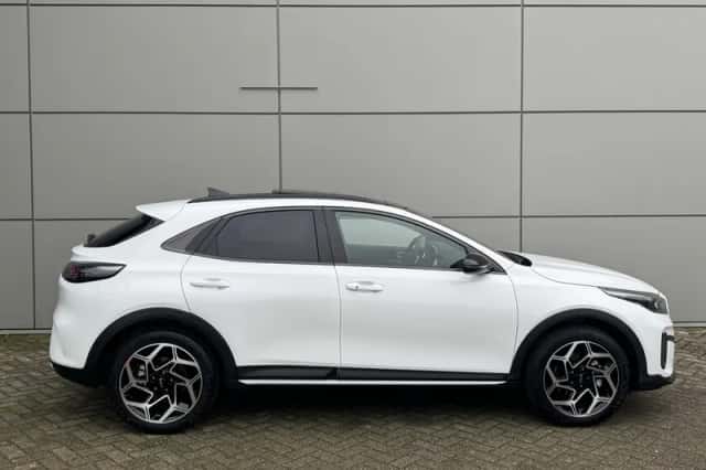 Kia XCeed (2026) thumbnail 4