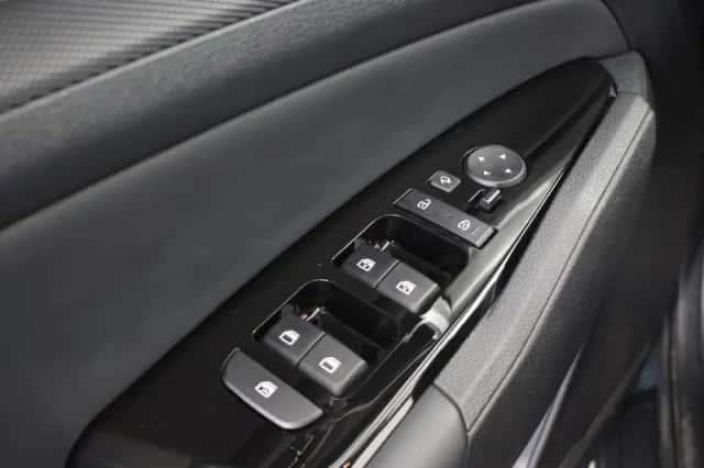 Kia Sportage (2024) thumbnail 35