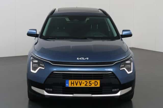 Kia Niro (2025) thumbnail 3