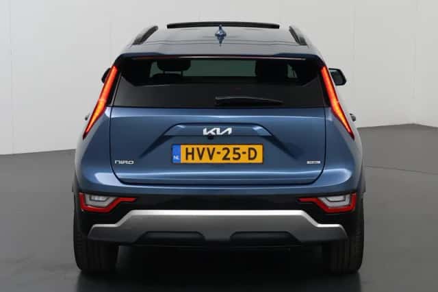 Kia Niro (2025) thumbnail 4