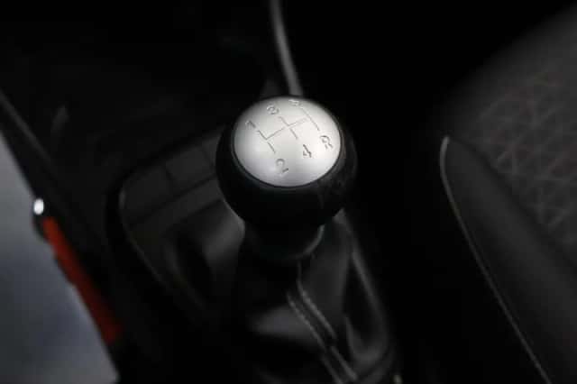 Kia Picanto (2021) thumbnail 20