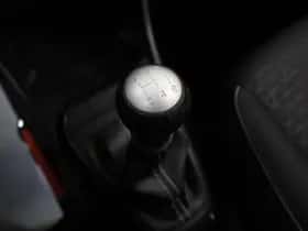 Kia Picanto (2021) thumbnail 20