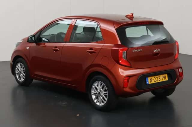 Kia Picanto (2021) thumbnail 22