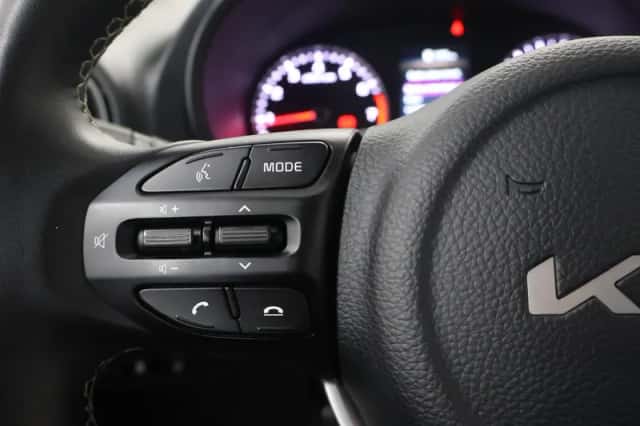 Kia Picanto (2021) thumbnail 26