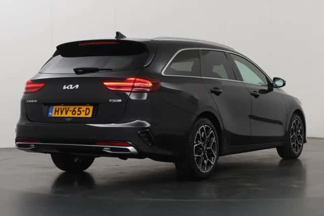 Kia Ceed Sportswagon (2025) thumbnail 2