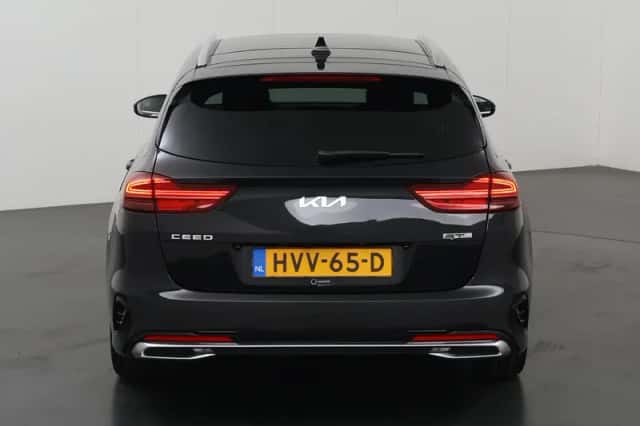 Kia Ceed Sportswagon (2025) thumbnail 4