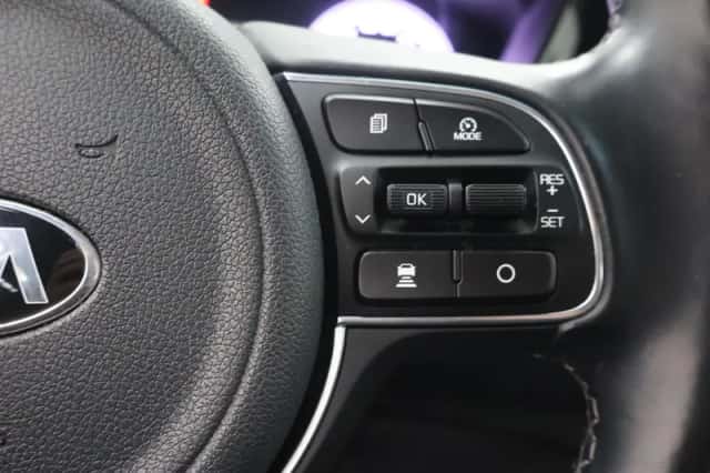 Kia Niro (2021) thumbnail 26
