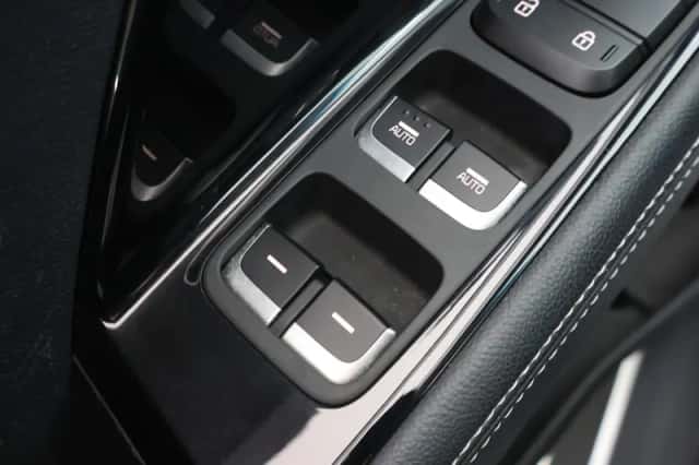 Kia Niro (2021) thumbnail 33