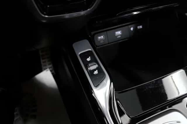 Kia Sorento (2024) thumbnail 24