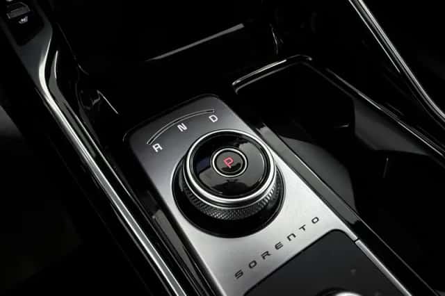 Kia Sorento (2024) thumbnail 25