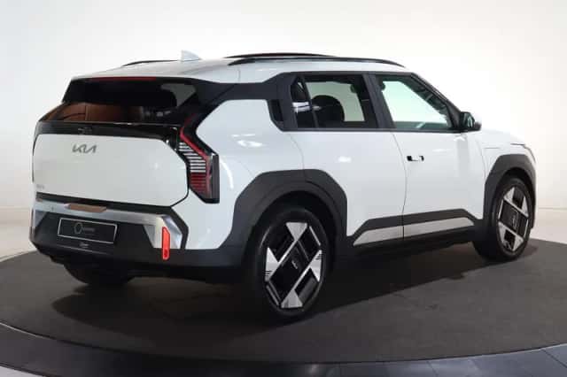 Kia EV3 (2025) thumbnail 2