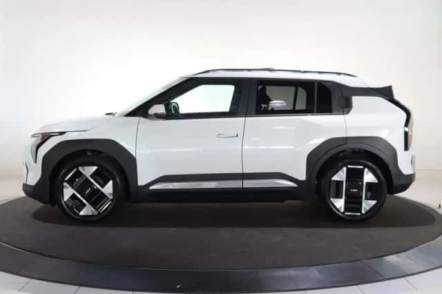 Kia EV3 (2025) thumbnail 5