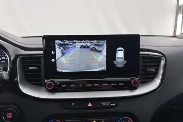 Kia XCeed (2021) thumbnail 15
