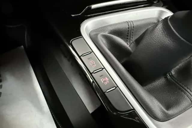 Kia XCeed (2021) thumbnail 21