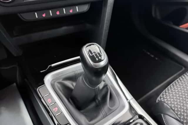 Kia XCeed (2021) thumbnail 25