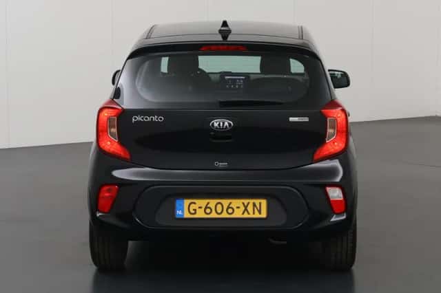 Kia Picanto (2020) thumbnail 4