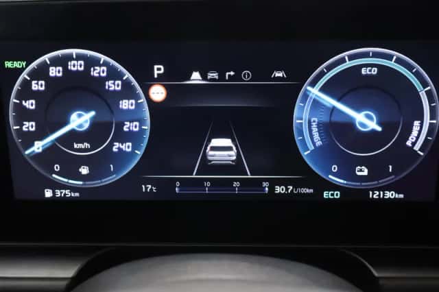 Kia Niro (2023) thumbnail 12