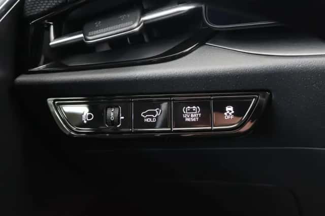 Kia Niro (2023) thumbnail 32