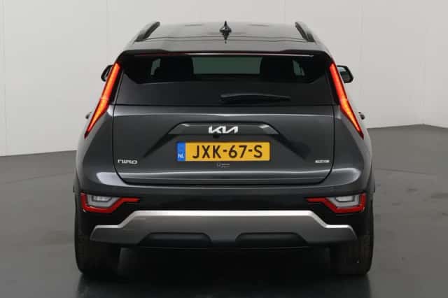 Kia Niro (2025) thumbnail 4