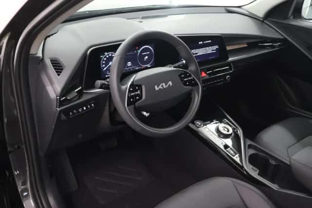 Kia Niro (2025) thumbnail 7