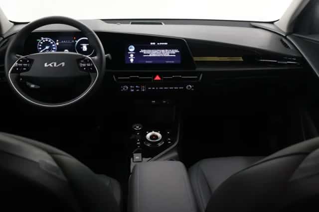 Kia Niro (2025) thumbnail 8
