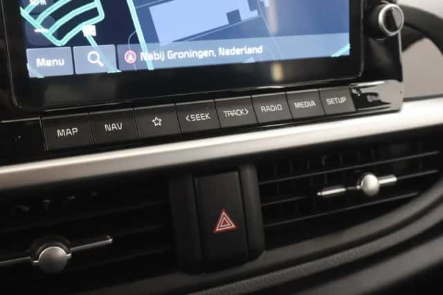 Kia Picanto (2021) thumbnail 19